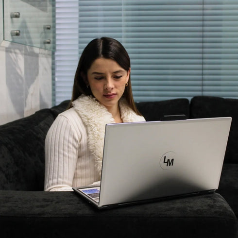 Laptop LM-156D Dual Screen 15.6"+7" Táctil, Intel N95, 16GB RAM, 512GB SSD, Win11 Pro, Stylus, Cámara abatible - Gris